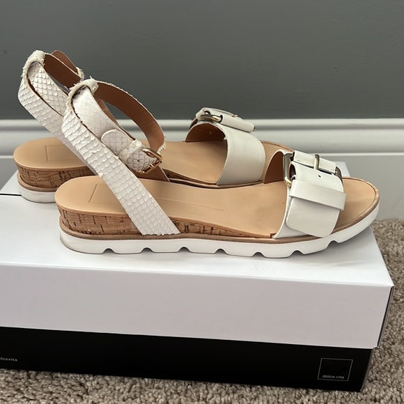 Dolce Vita Virgo Sandal, White, 8 - Picture 3 of 5